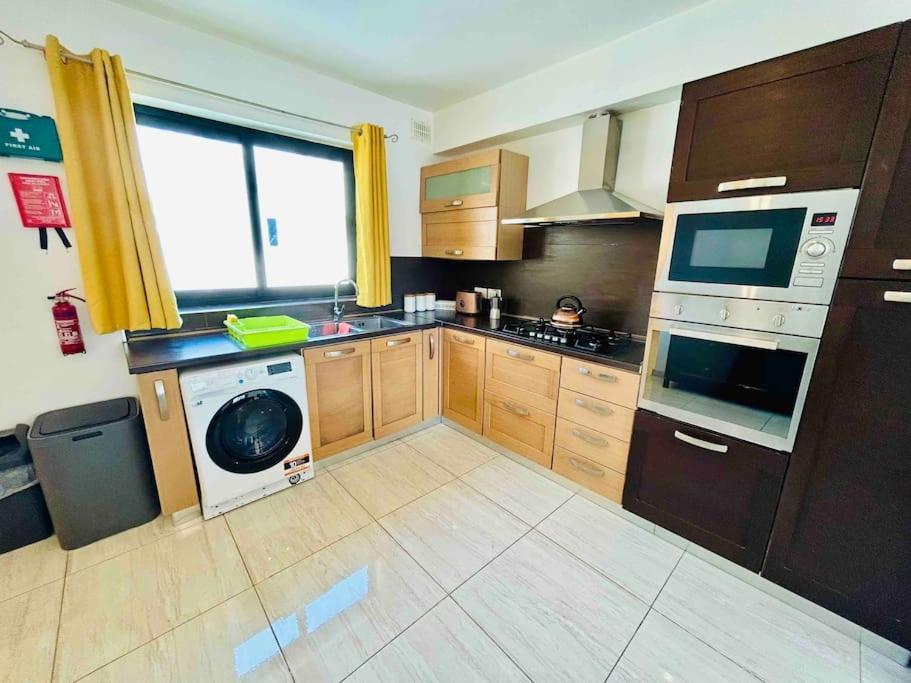 Duplex Whiskey Home 200M Away From The Sea And The Square San Pawl il-Baħar Extérieur photo
