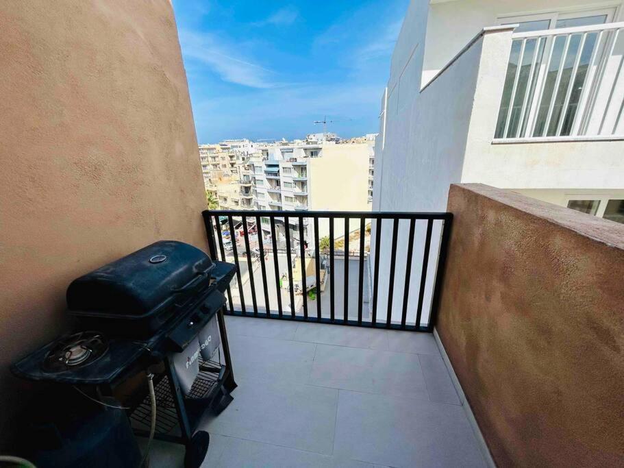 Duplex Whiskey Home 200M Away From The Sea And The Square San Pawl il-Baħar Extérieur photo